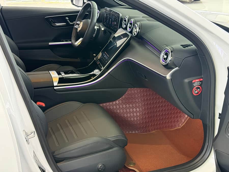 Mercedes-Benz C Class 2023 car image #9