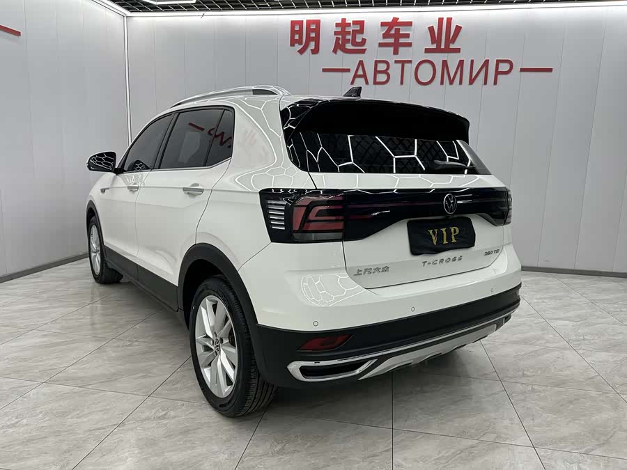 Volkswagen T-Cross 2021 #9 Volkswagen T-Cross 2021 car image #9