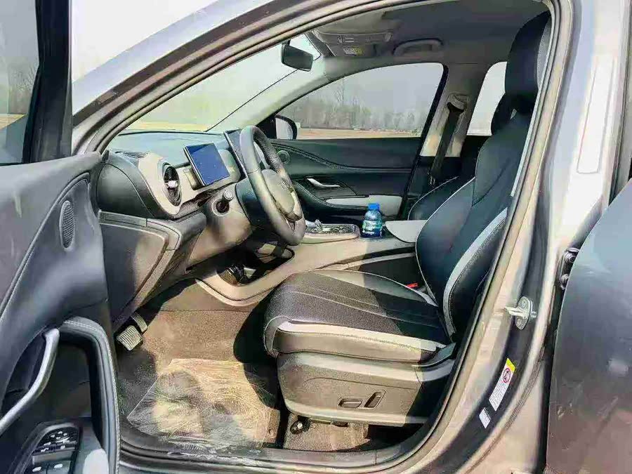 BYD Sea Lion 05 DM-i 2024 car image #9