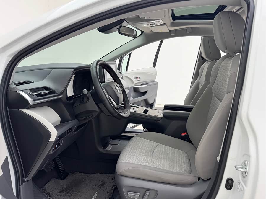 Toyota Sienna 2022 imagen de coche #9