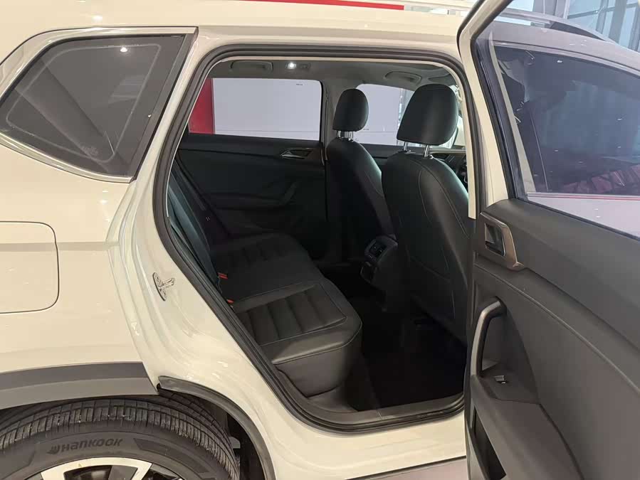 Volkswagen Tharu 2021 #9 Volkswagen Tharu 2021 car image #9