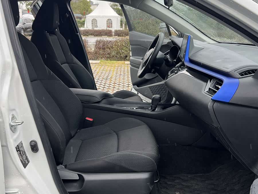 Toyota Izoa 2021 car image #9