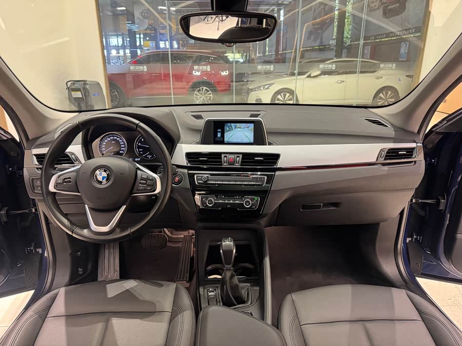 BMW X1 2019 #9 BMW X1 2019 immagine di auto #9