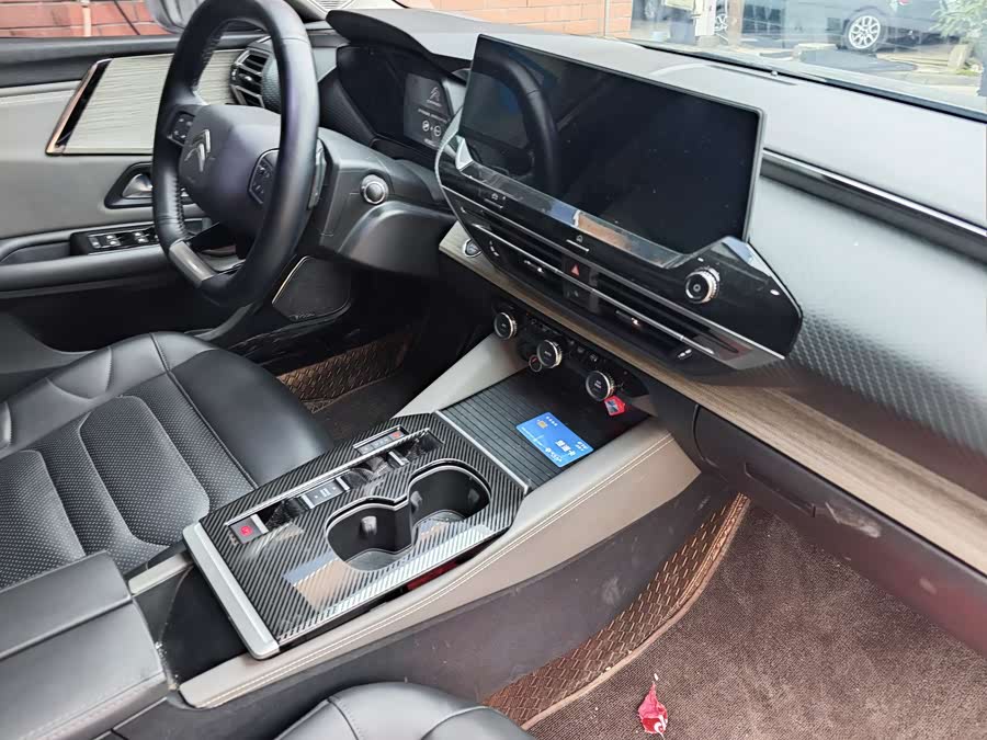 Citroen C5 X 2021 car image #9