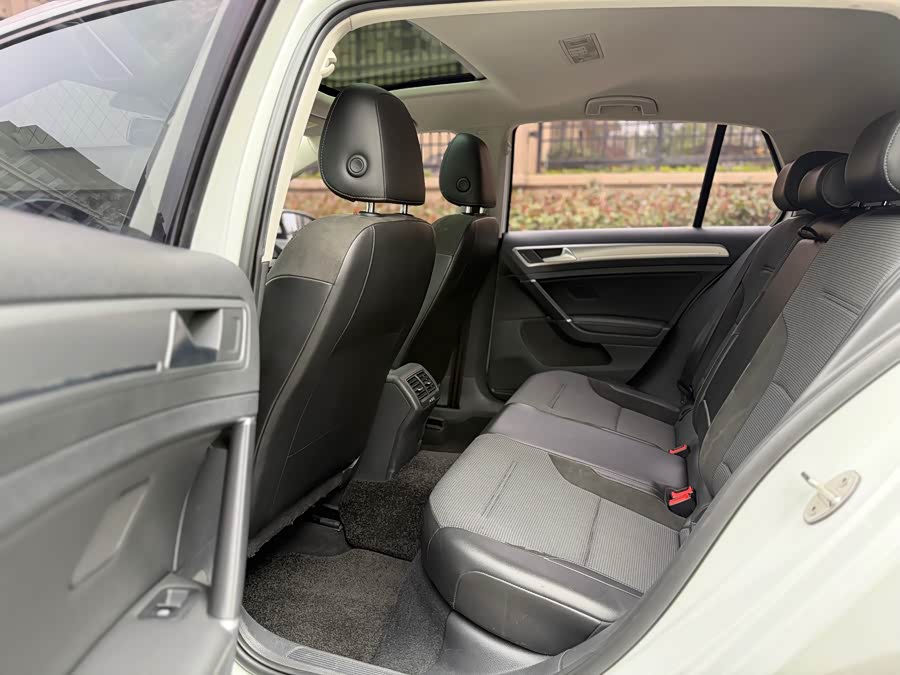 Volkswagen Golf 2018 #9 Volkswagen Golf 2018 car image #9