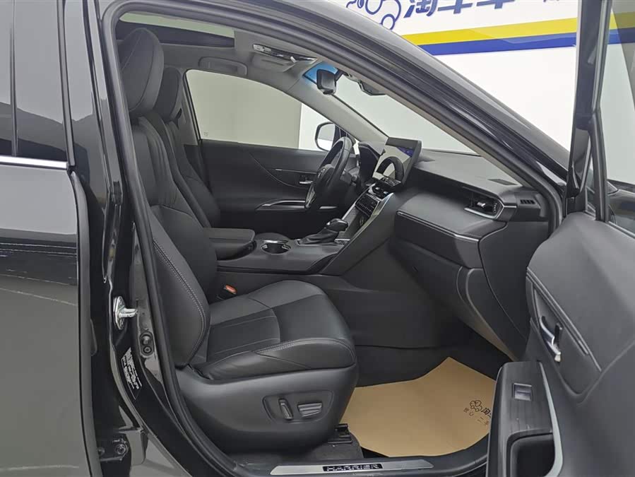 Toyota Harrier 2022 صورة سيارة #9