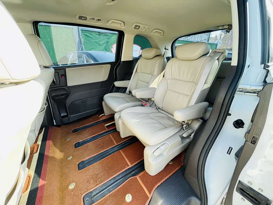 Honda ODYSSEY 2018 car image #9