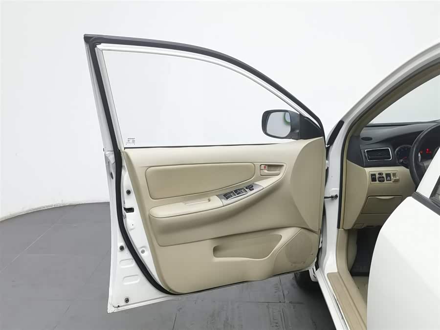 Toyota Corolla (Classic) 2013 car image #9