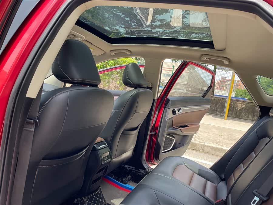 GEELY Emgrand GS 2019 #9 GEELY Emgrand GS 2019 car image #9