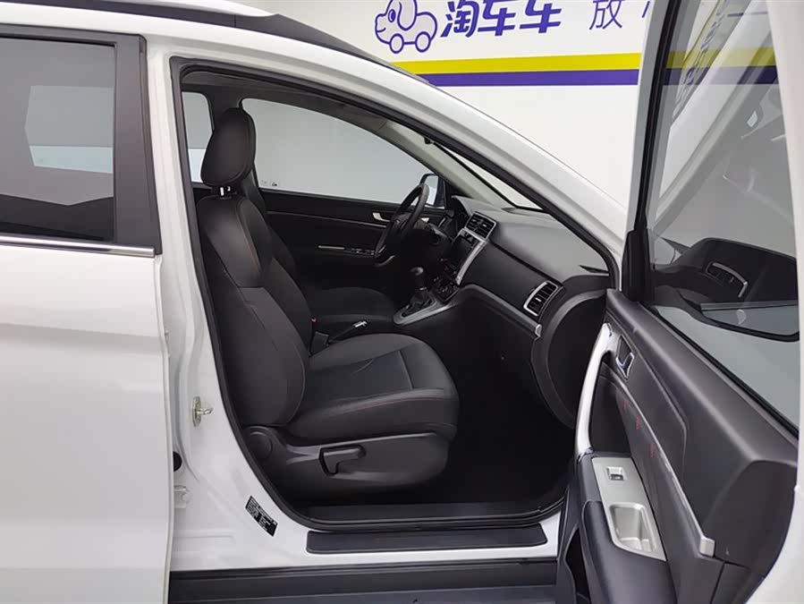 Haval M6 2021 car image #9