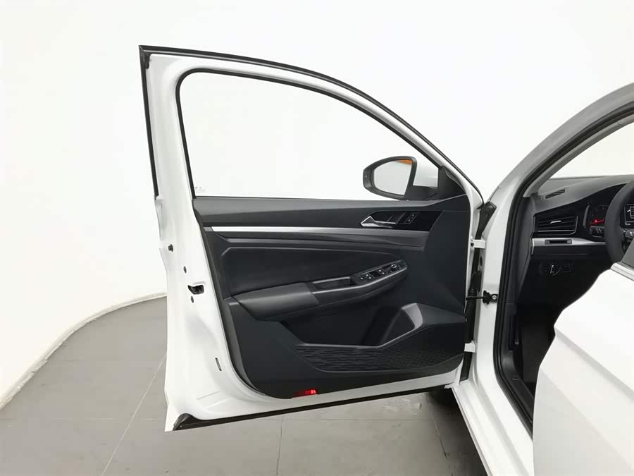 Volkswagen Bora 2019 immagine di auto #9