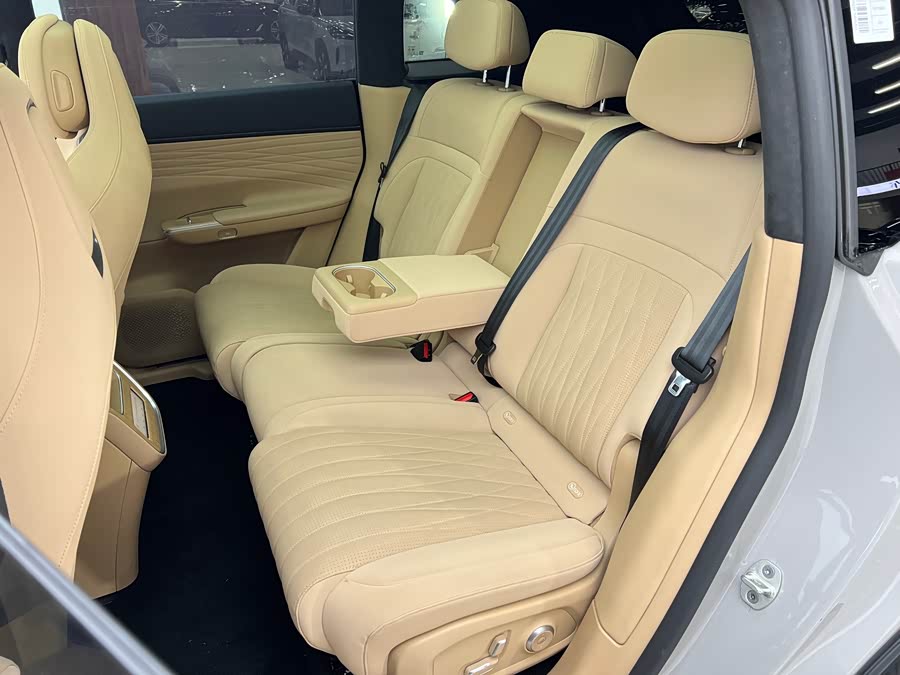 Exceed Stellar Era ET 2024 image de voiture #9