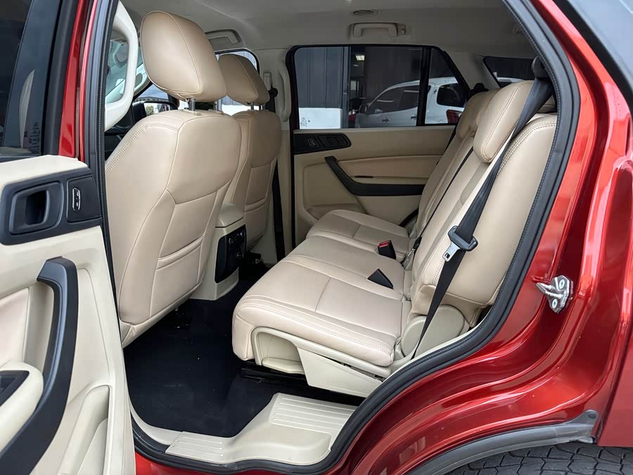 Ford Everest 2018 car image #9