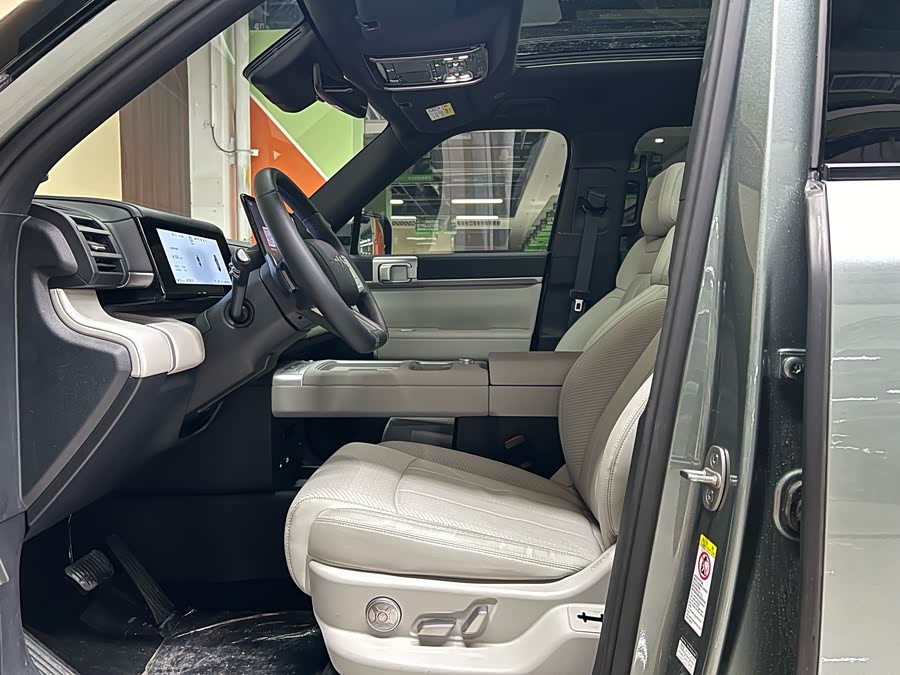 FangChengBao Tiger 7 2025 immagine di auto #9