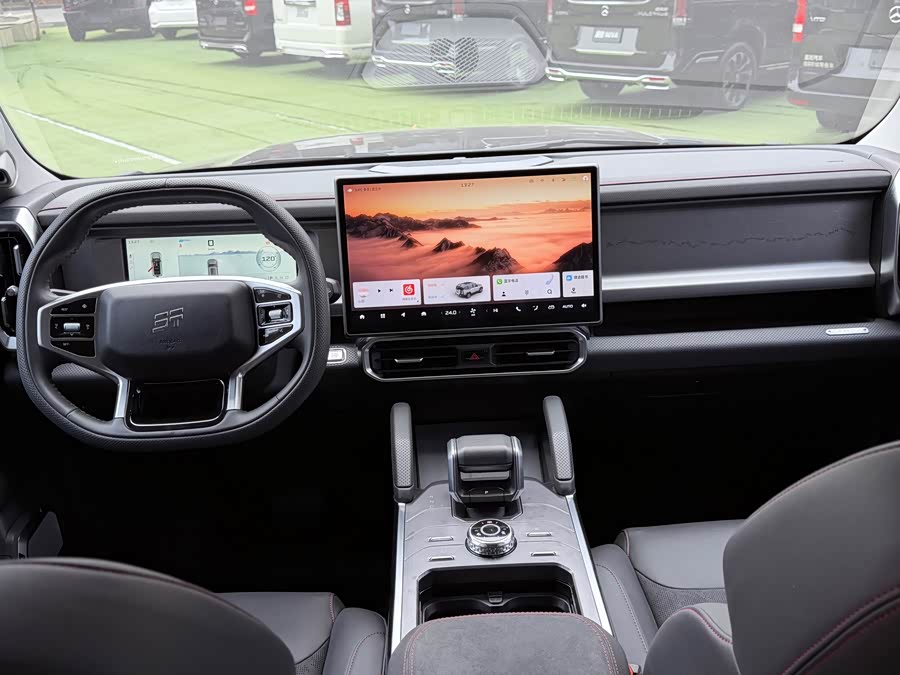 Jetour T2 2024 car image #9