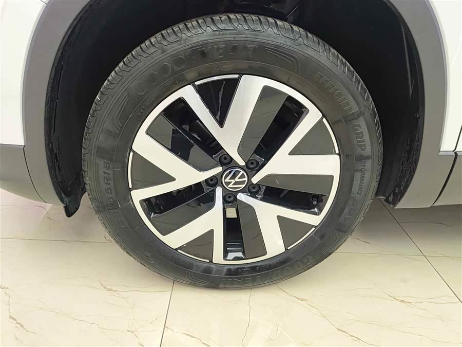 Volkswagen Tayron 2023 car image #9