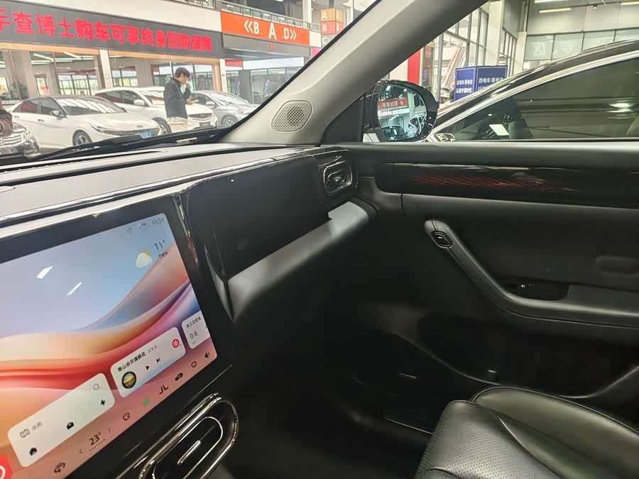 零跑汽车 零跑C11 2022 汽车图片 #9