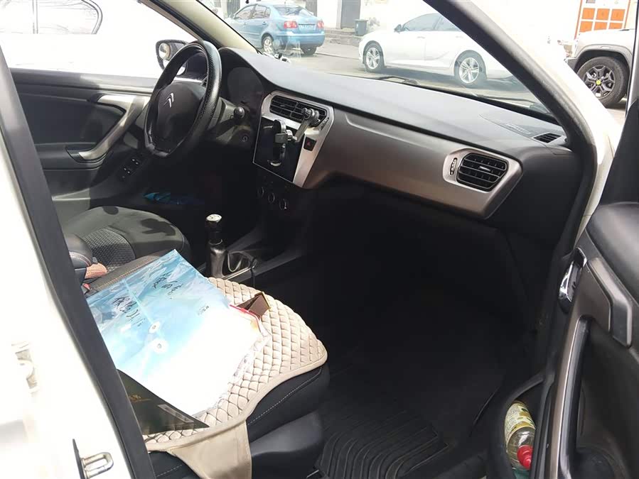 Citroen C-Elysée 2018 immagine di auto #9