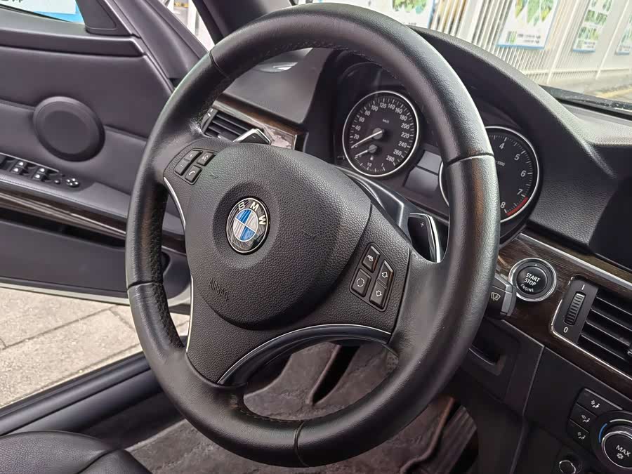 BMW 3 Series (Imported) 2012 immagine di auto #9
