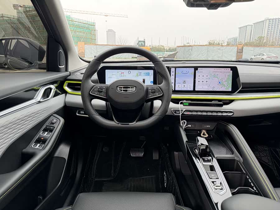 GEELY Coolray 2022 car image #9
