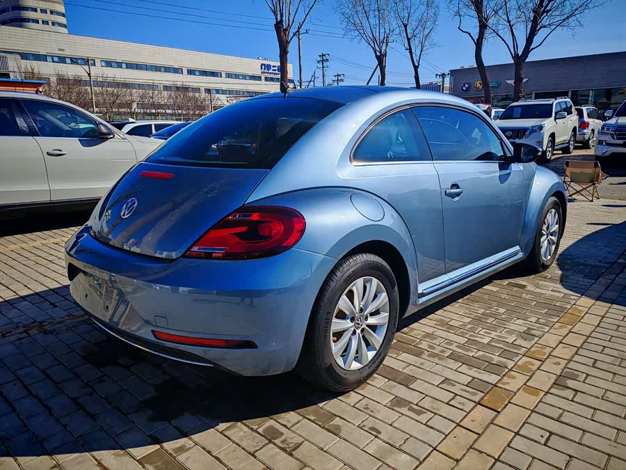 Volkswagen Beetle 2017 изображение автомобиля #9