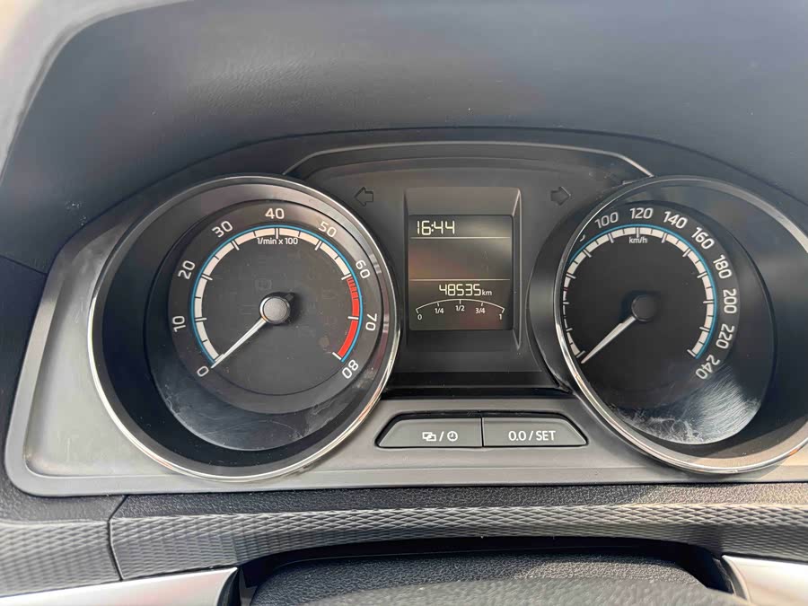 Skoda Kamiq 2022 imagen de coche #9