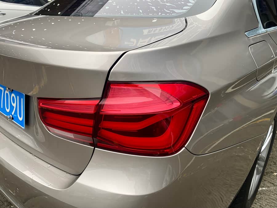 BMW 3 Series 2016 car image #9