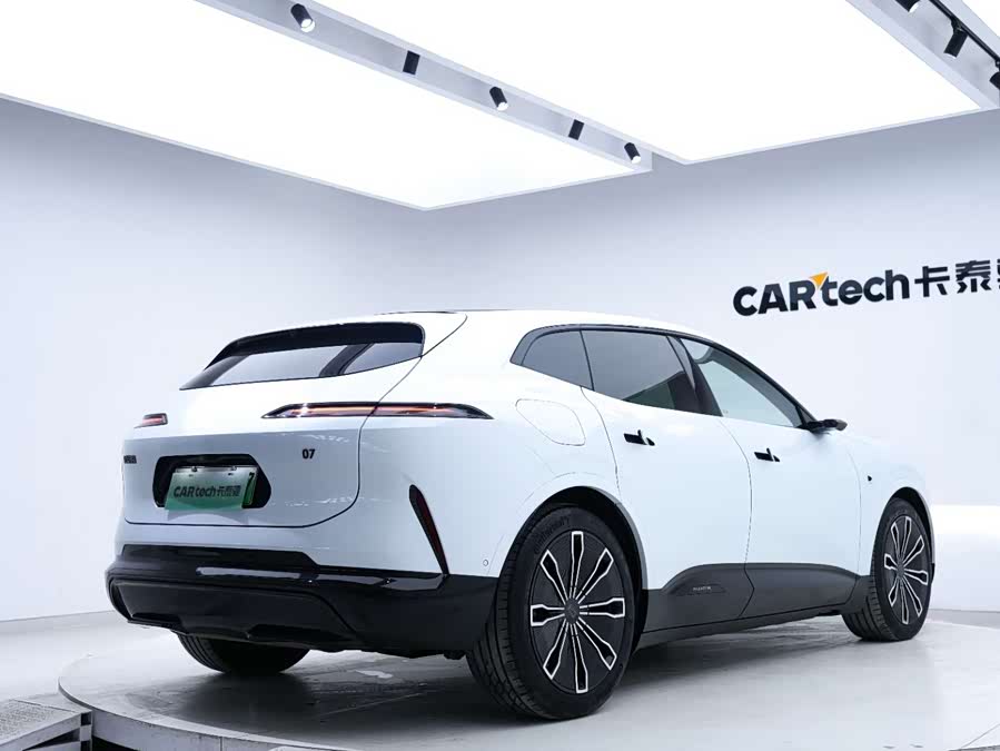 Avatr 07 2025 car image #9