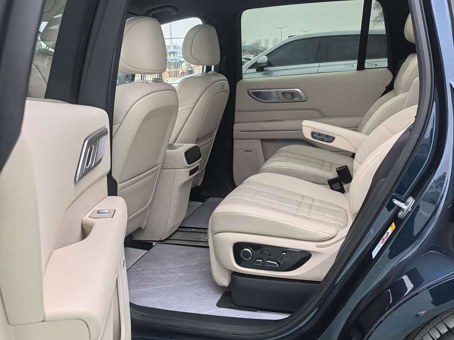 Deepal S09 2025 изображение автомобиля #9