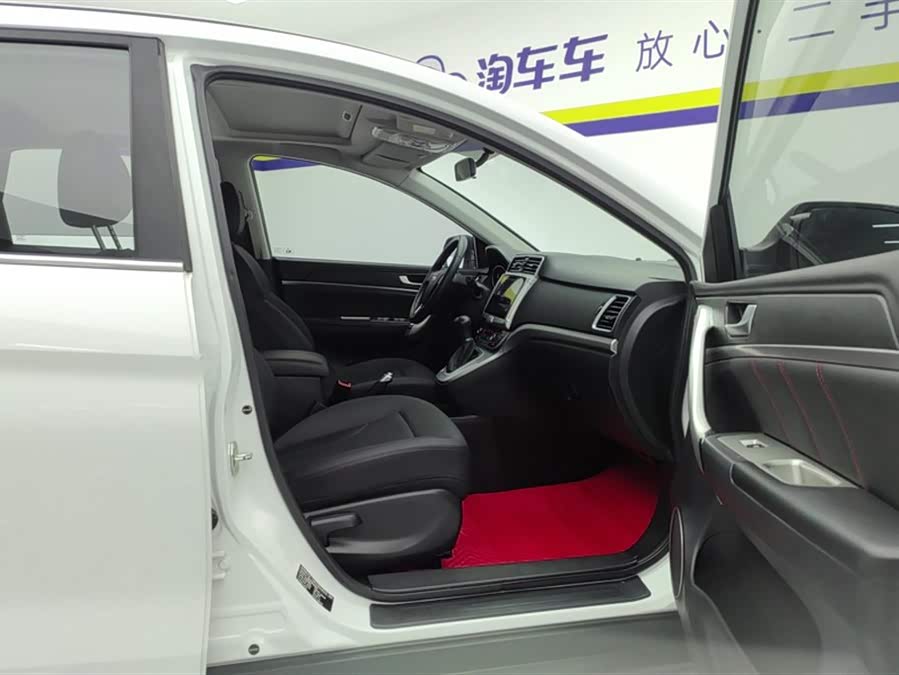 Haval M6 2020 car image #9