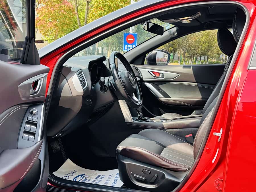 Mazda CX-4 2019 immagine di auto #9