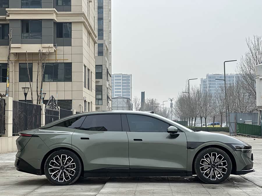 极氪 极氪007 2024 汽车图片 #9