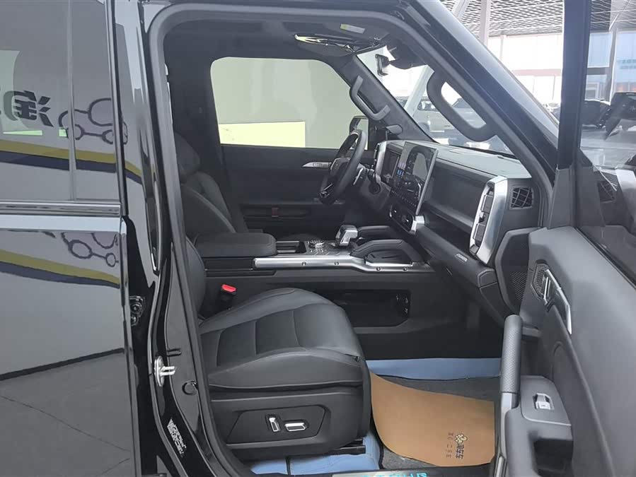 Jetour Traveller 2024 car image #9
