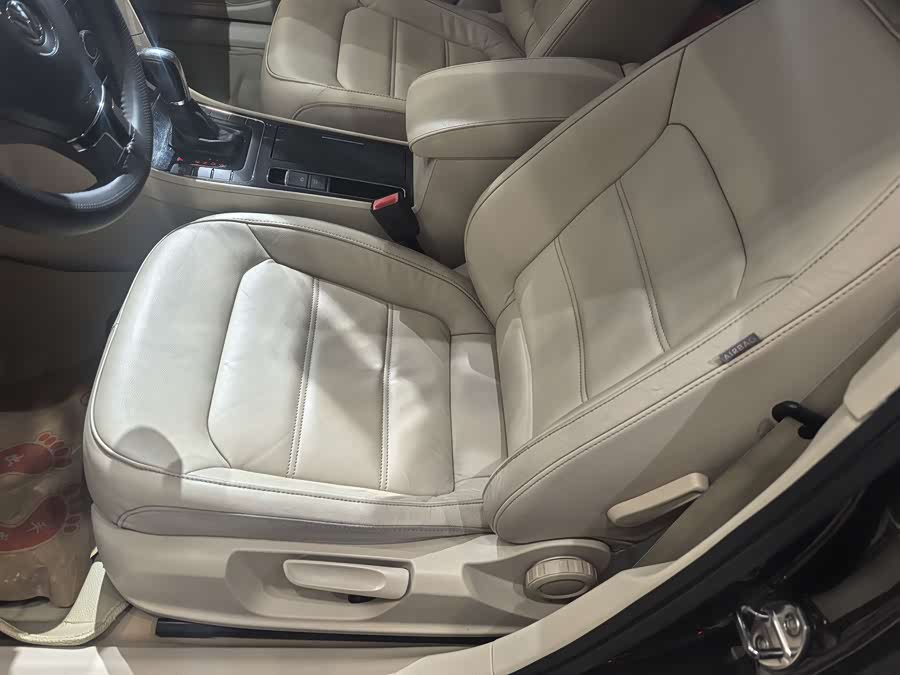 Volkswagen Passat 2013 صورة سيارة #9