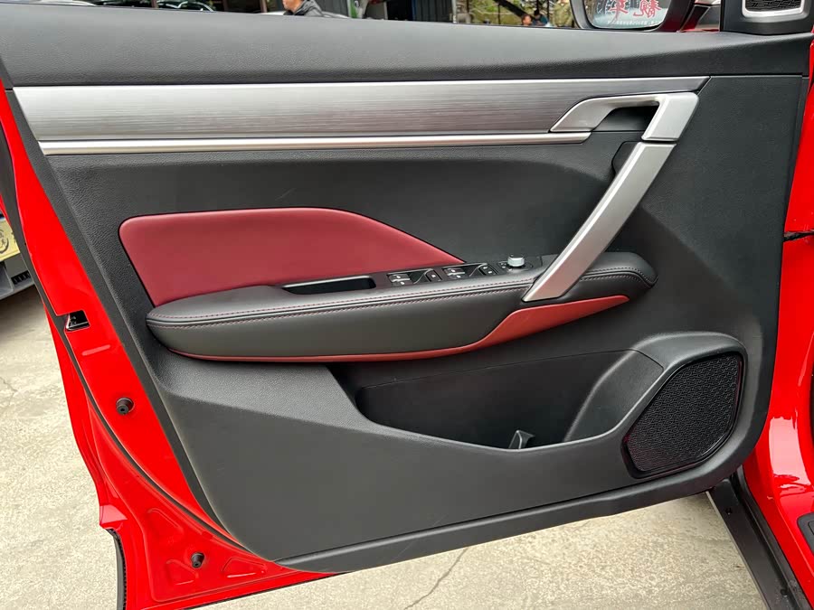 GEELY Coolray 2020 #9 GEELY Coolray 2020 car image #9
