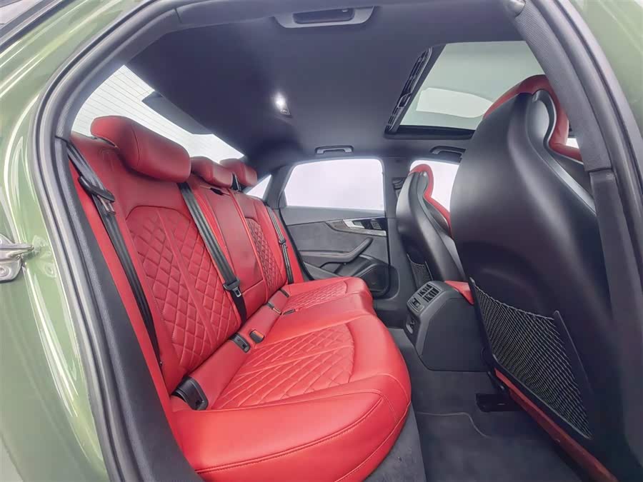 Audi S4 2023 image de voiture #9