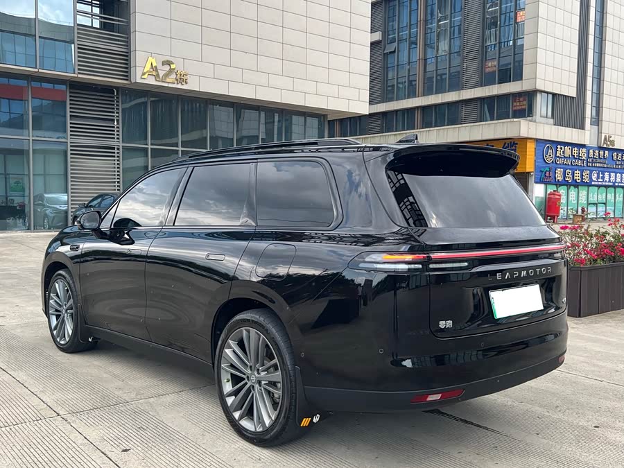 零跑汽车 零跑C16 2024 汽车图片 #9