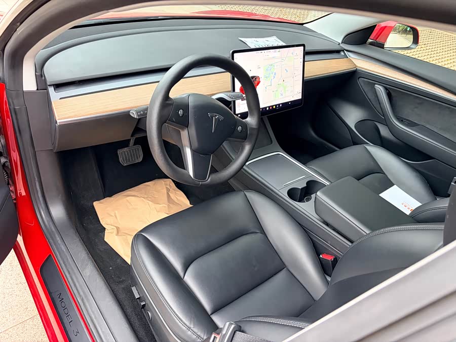 Tesla Model 3 2023 immagine di auto #9