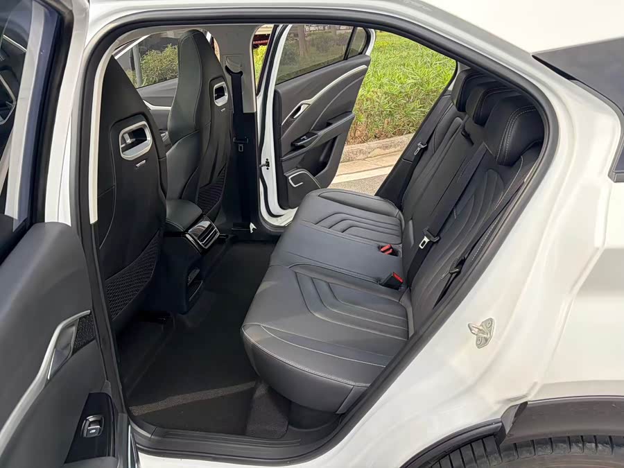 Neta U 2023 изображение автомобиля #9