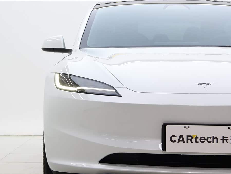 特斯拉 Model 3 2025 汽车图片 #9