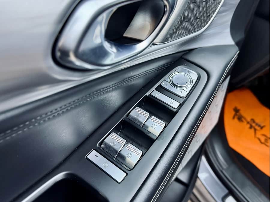 GAC Trumpchi GS8 2023 car image #9