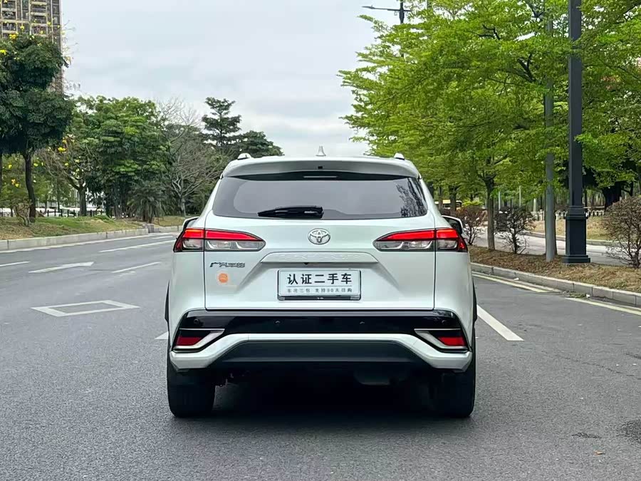 Toyota Frontlander 2023 car image #9