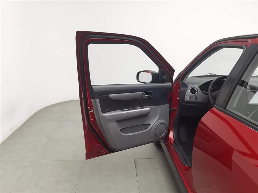 铃木 雨燕 2013 汽车图片 #9