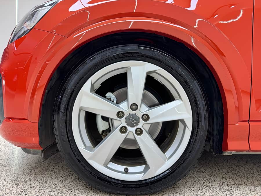 Audi Q2L 2020 صورة سيارة #9