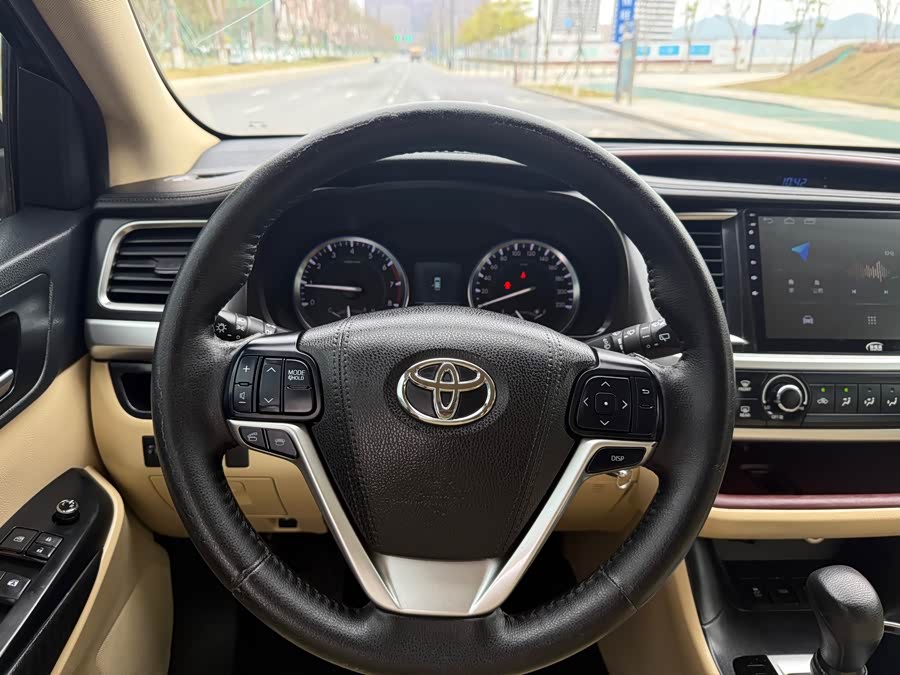 丰田 汉兰达 2015 汽车图片 #9