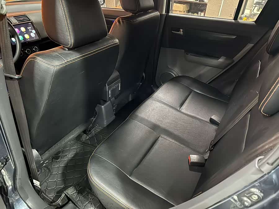 铃木 雨燕 2018 汽车图片 #9