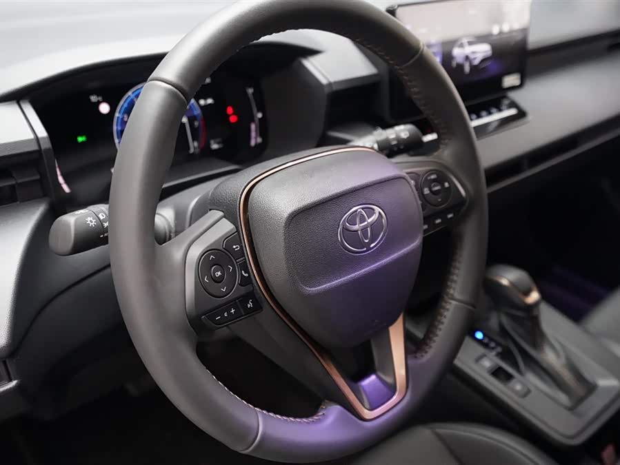 Toyota Corolla Cross 2025 car image #9