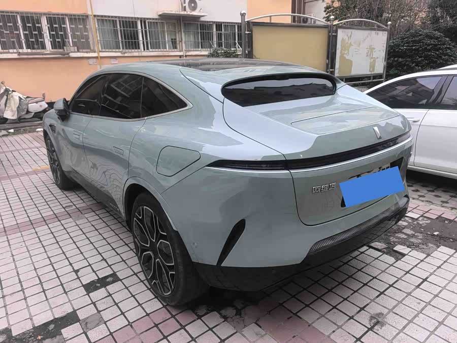 Avatr 11 2024 imagen de coche #9