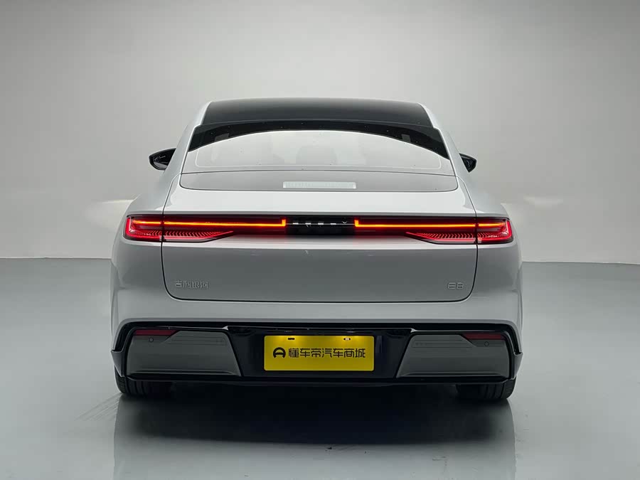 GEELY 2024 car image #9