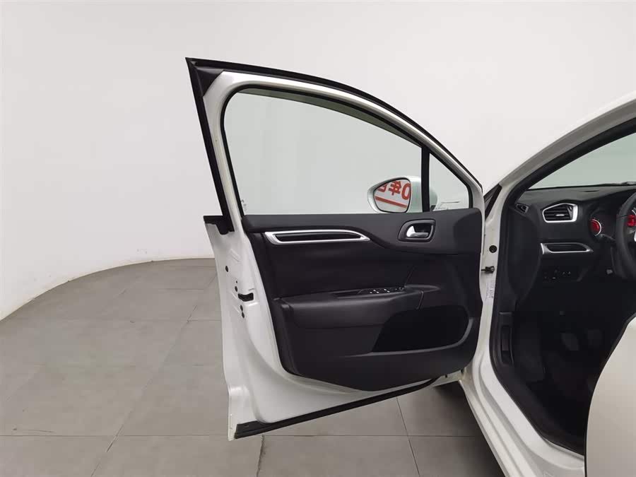 Citroen C4L 2014 صورة سيارة #9